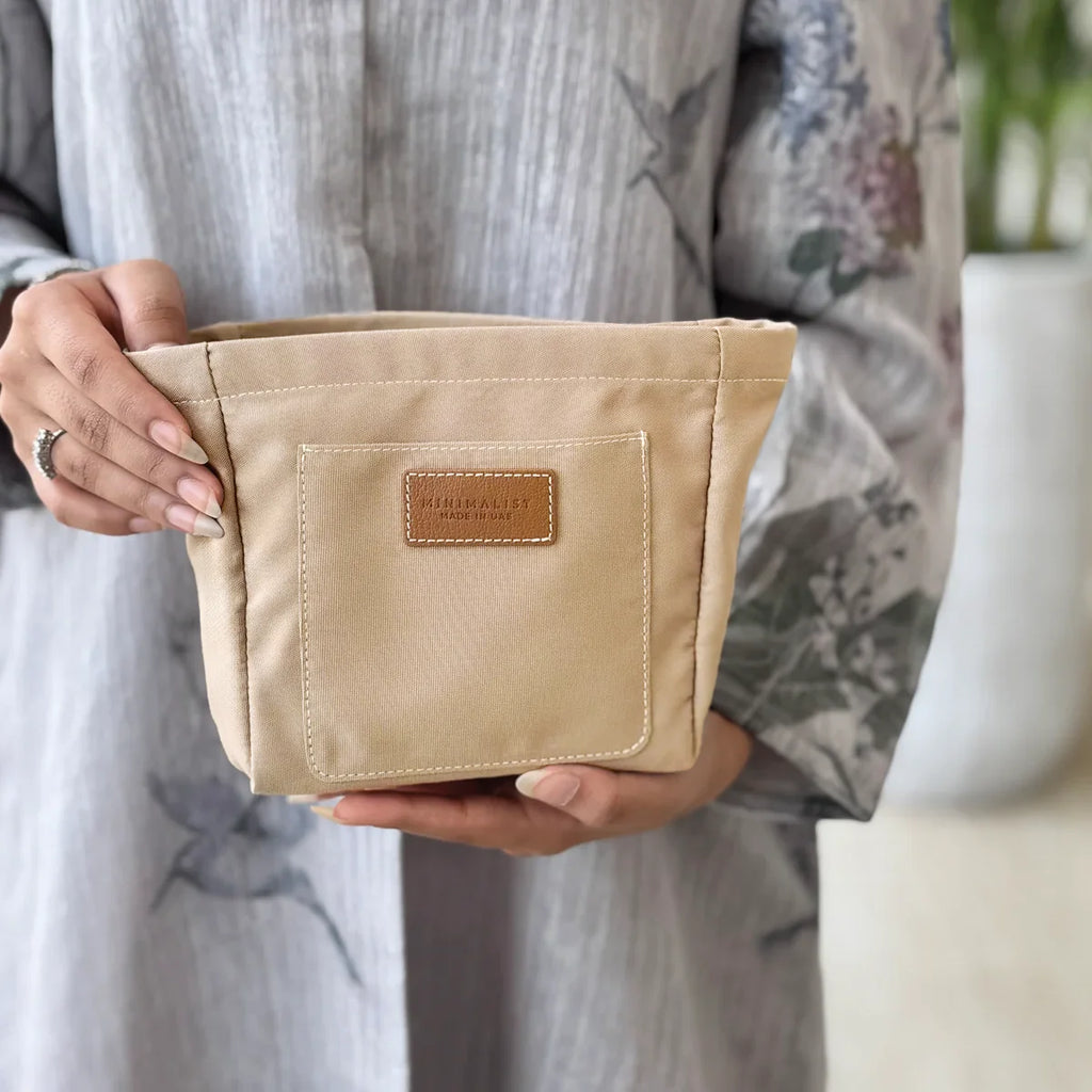 Alyazia Organiser