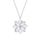 Lotus / Necklace Pearl Silver