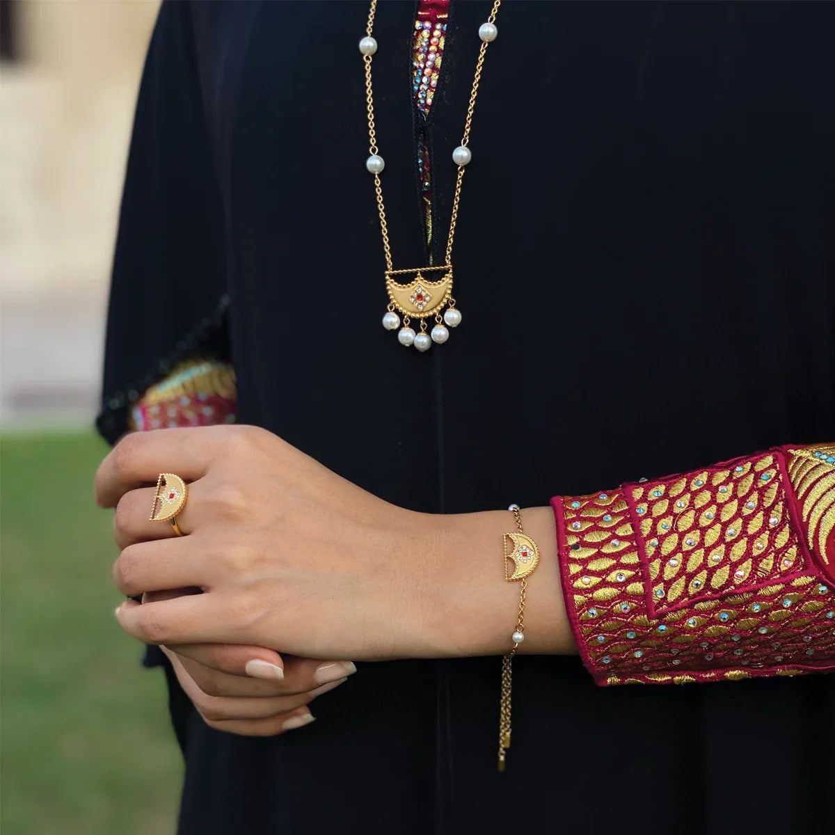 Shnaf / Ring Gold