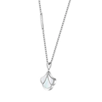 Tulip / Necklace Pearl Silver