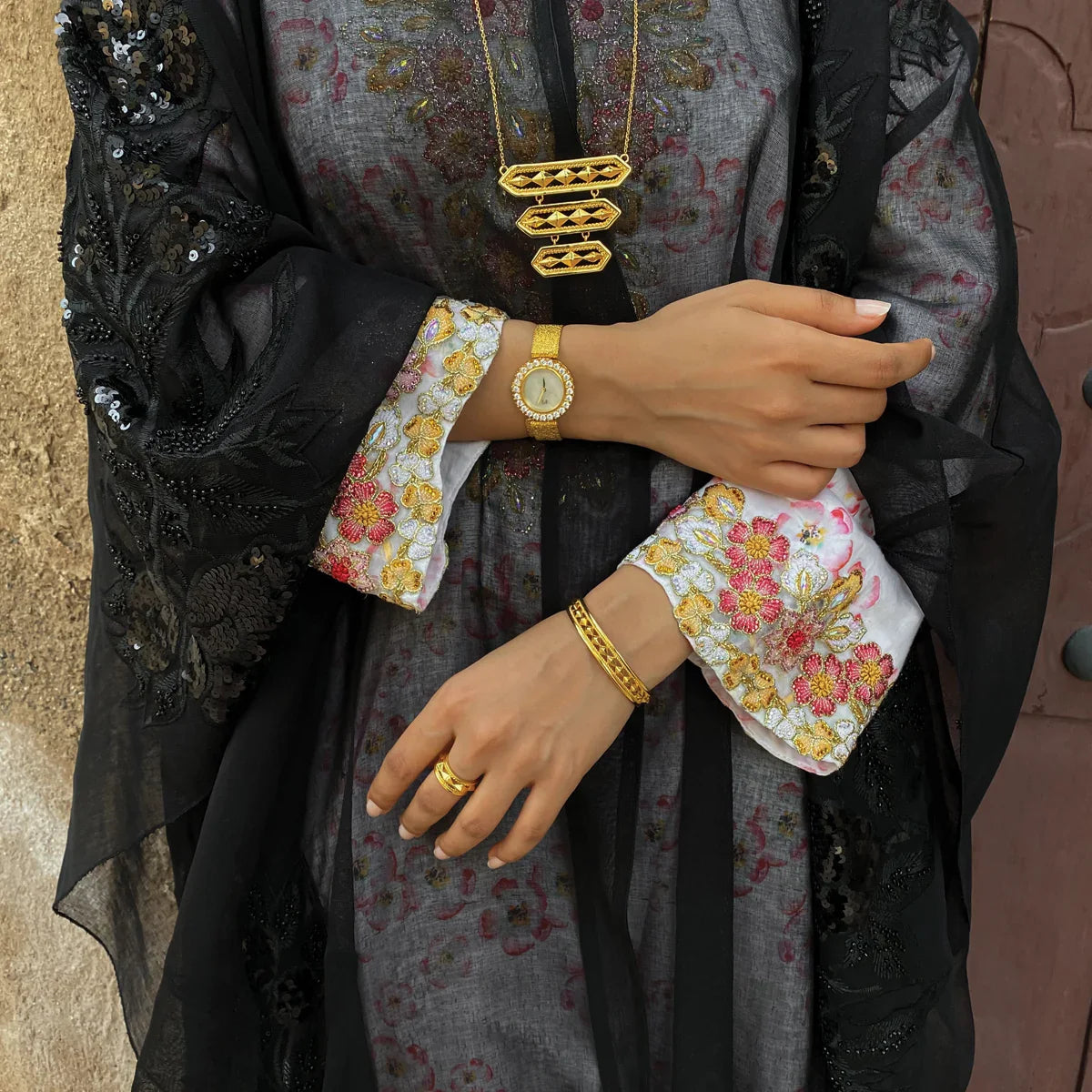 Anaqa / Ring Gold